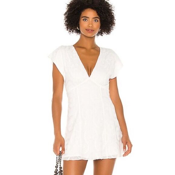 House of Harlow 1960 x REVOLVE Charleigh Embroidered Lace Mini Dress White XS - Picture 1 of 11